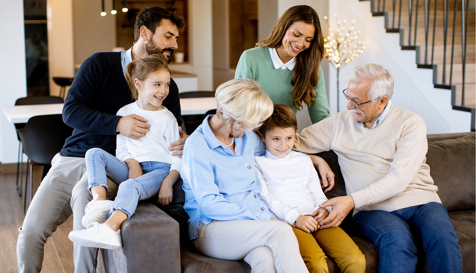 Familie bei einer Beratungssituation